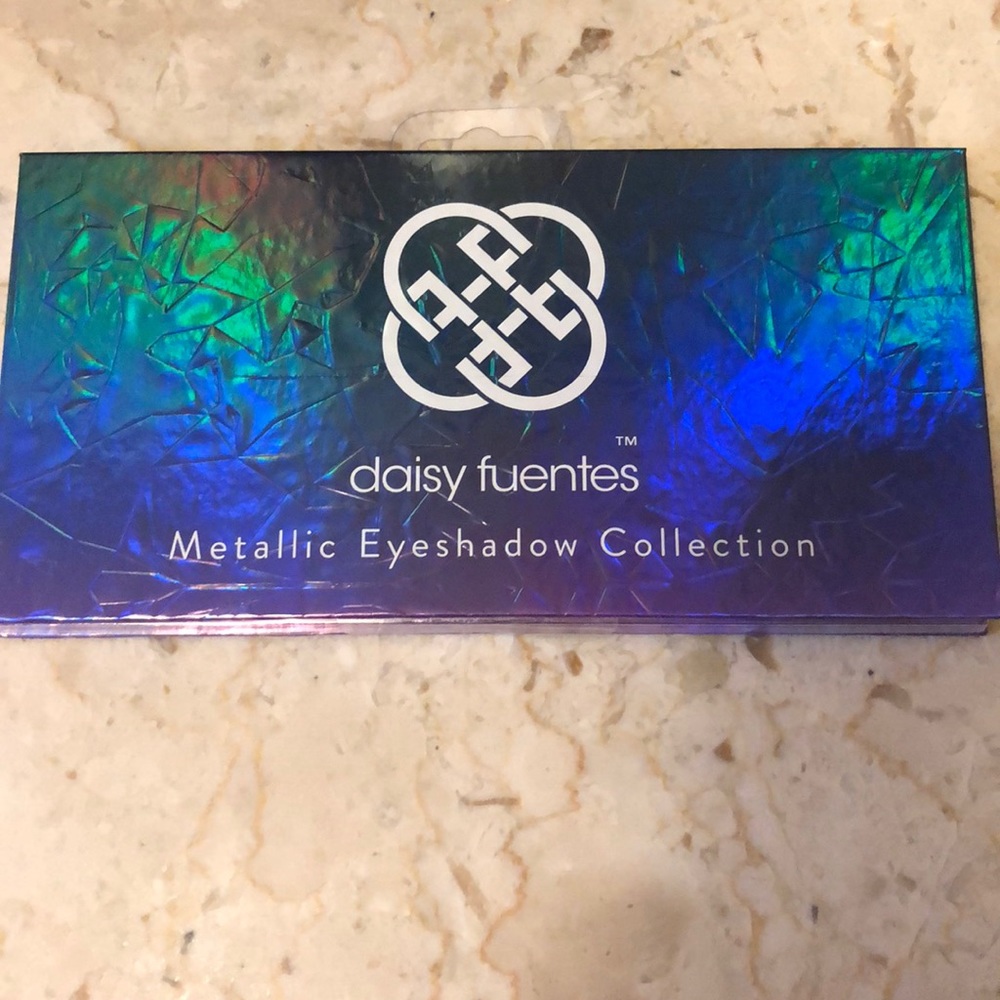 Daisy fuentes metallic eyeshadow collection